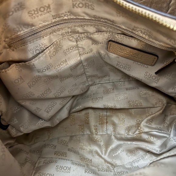 Michael Kors Handbag - Picture 4 of 5